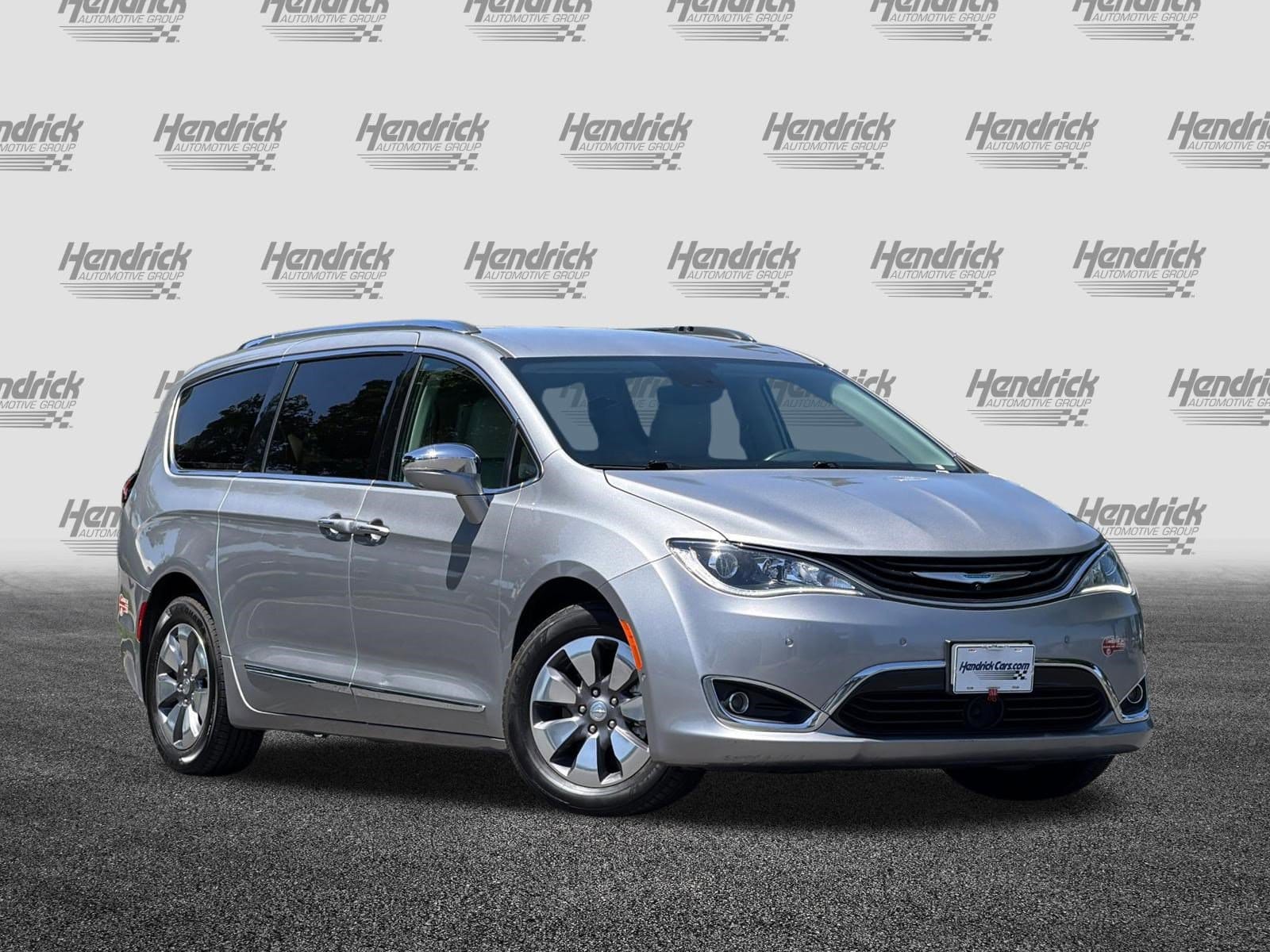 chrysler pacifica hybrid 2017 2C4RC1N70HR723682 image chrysler pacifica hybrid 2017 2C4RC1N70HR723682 image